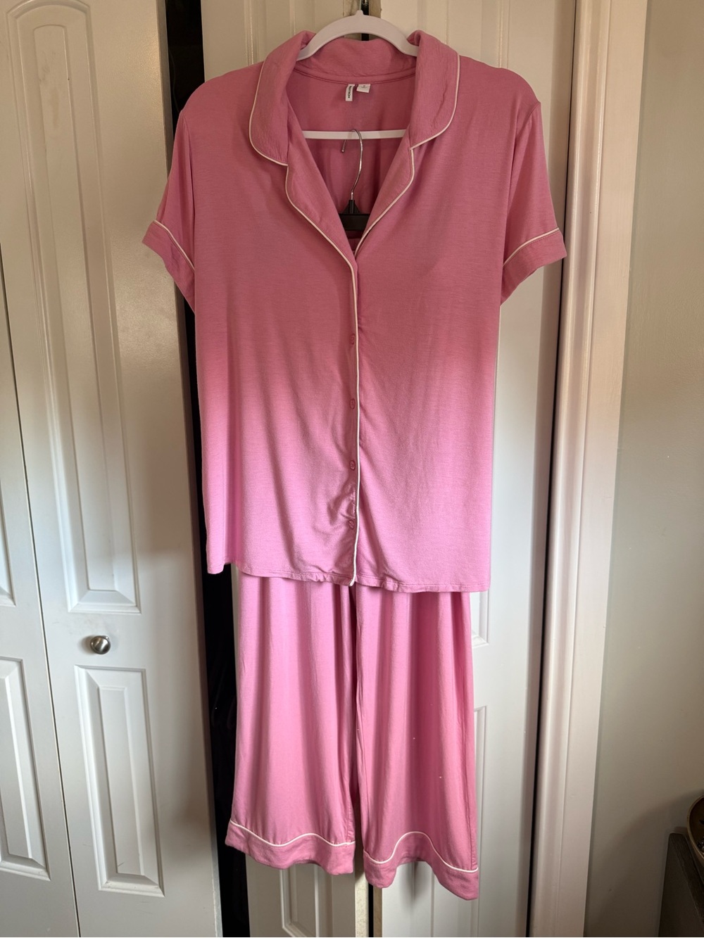 Nordstrom Moonlight Eco Crop
Pajamas